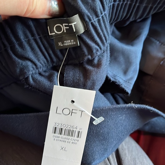 LOFT navy pull on dress pants - Picture 3 of 5